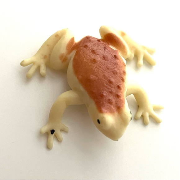 10 Colorful Miniature Toy Frogs Toads Amphibians Poison Dart Tree Frog Blue Red - Picture 8 of 14